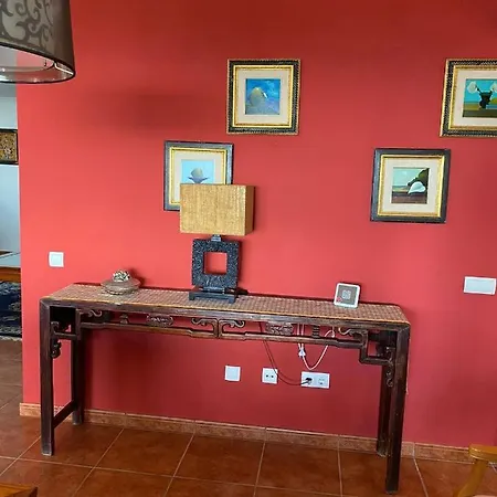 Mauro Villa *